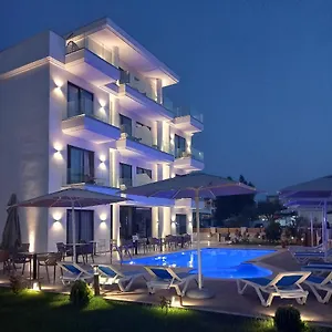 hotel-alexander-ksamil.albaniahotels.org/